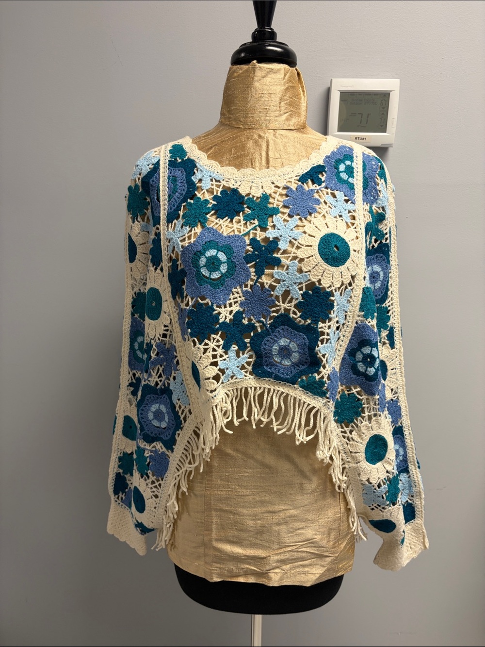 House of Harlow 1960 Crochet Floral Fringe Pullover in Cream and Blues
